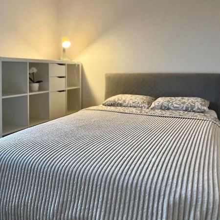 K22 Large Family Apart Komputerowa Варшава Экстерьер фото